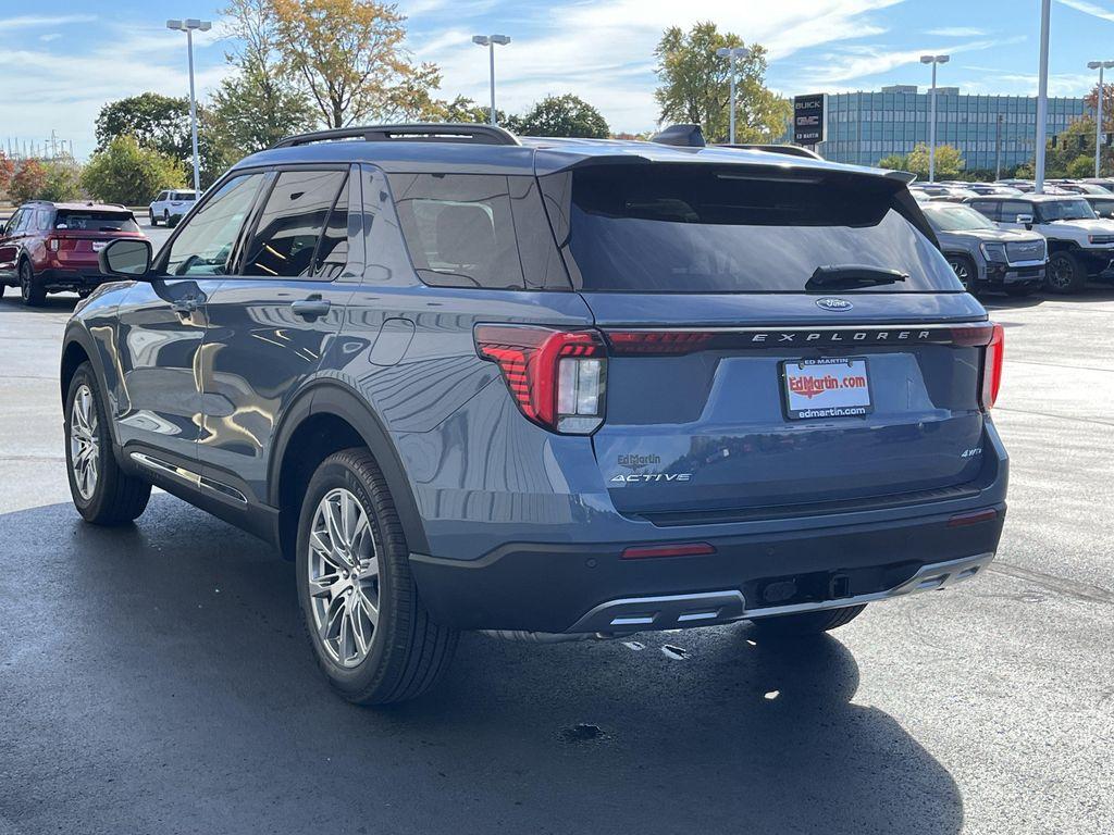 new 2025 Ford Explorer car, priced at $45,266