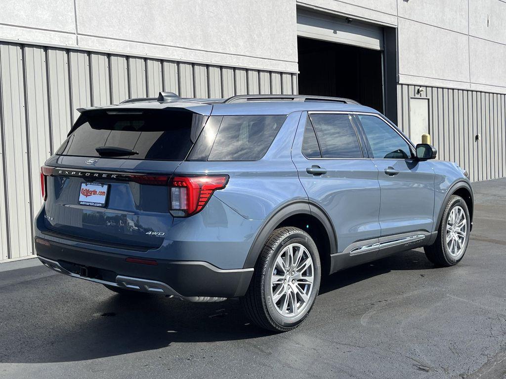 new 2025 Ford Explorer car, priced at $45,266