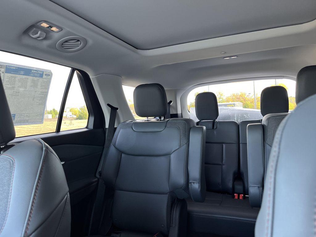 new 2025 Ford Explorer car, priced at $45,266