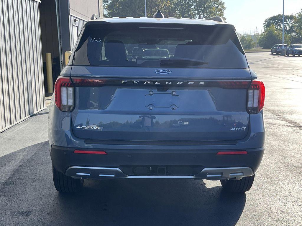 new 2025 Ford Explorer car, priced at $46,238