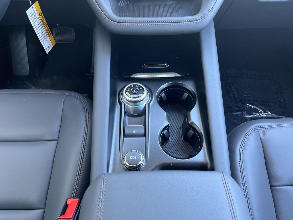 new 2025 Ford Explorer car, priced at $46,238