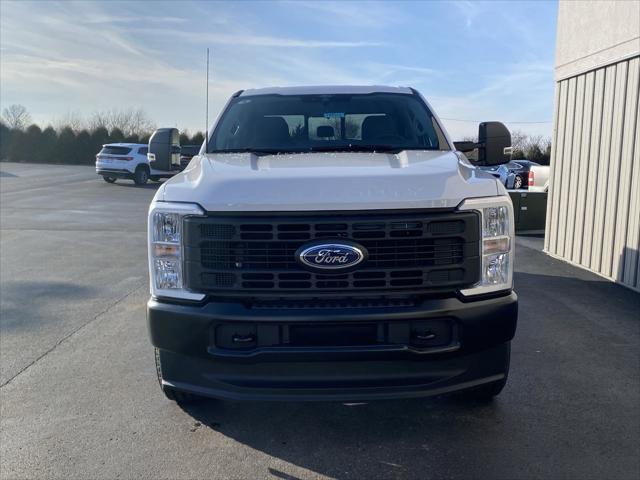 new 2025 Ford F-350 car, priced at $63,717