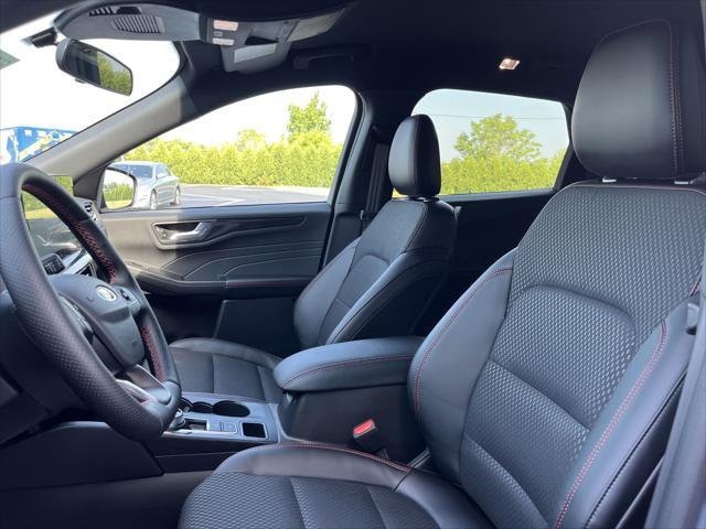 new 2025 Ford Escape car, priced at $31,913
