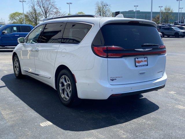 used 2022 Chrysler Pacifica car, priced at $27,894