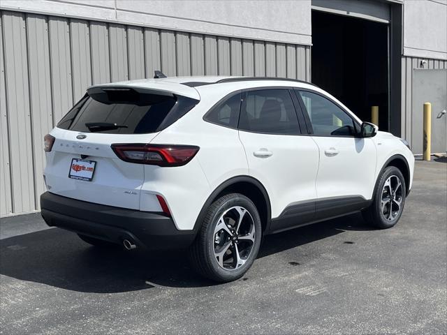 new 2025 Ford Escape car, priced at $30,636