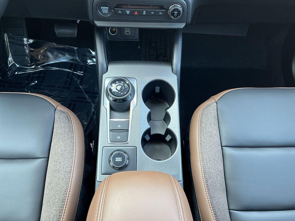 new 2025 Ford Bronco Sport car, priced at $37,990