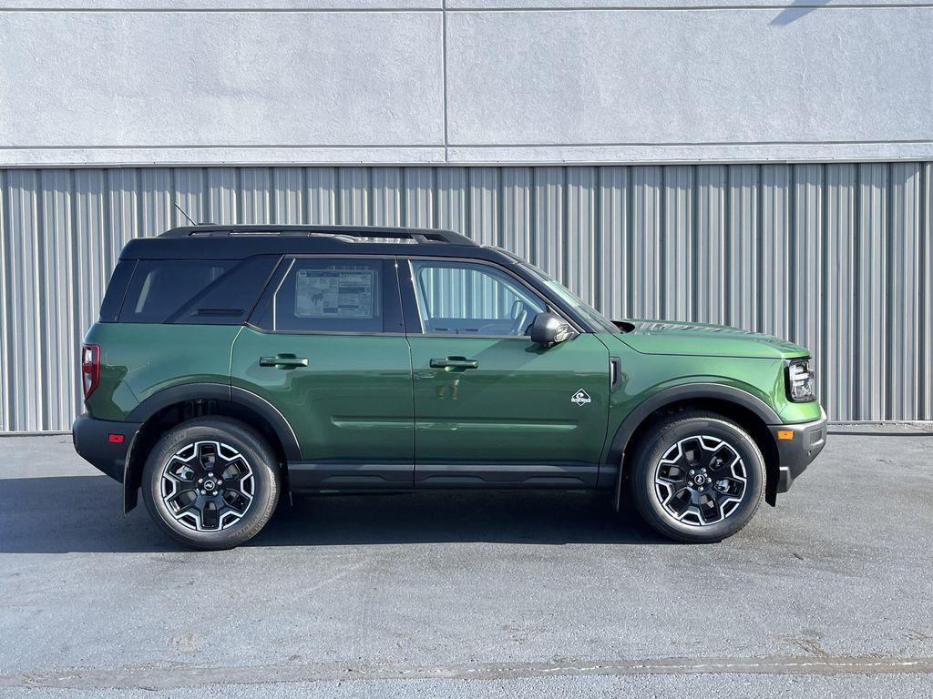 new 2025 Ford Bronco Sport car, priced at $37,990