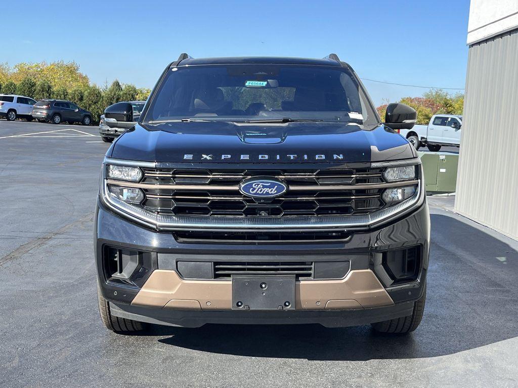 new 2025 Ford Expedition Max car, priced at $83,377