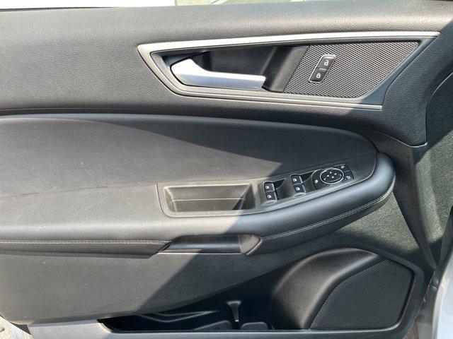 used 2024 Ford Edge car, priced at $25,171