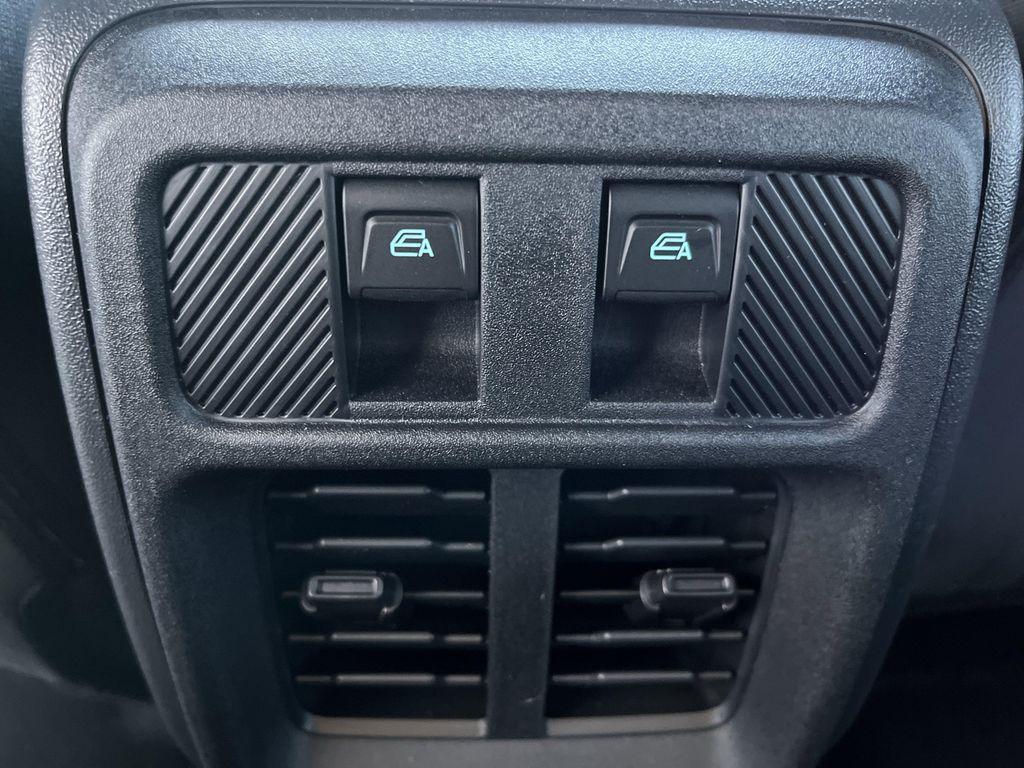 new 2025 Ford Bronco car, priced at $44,563