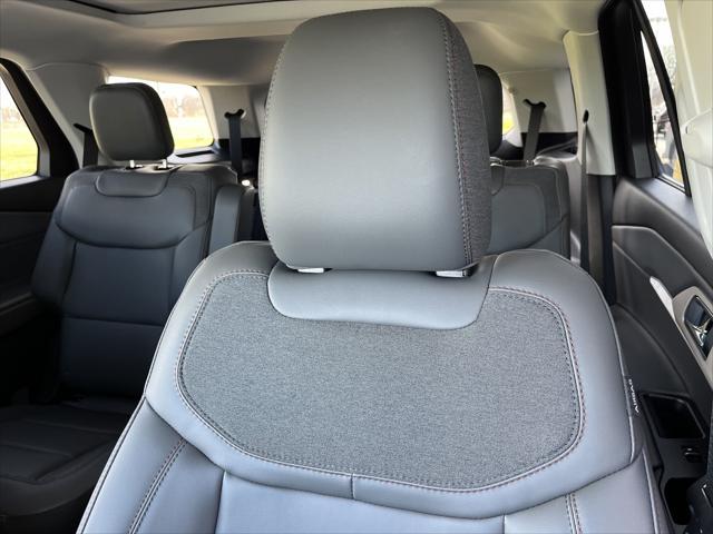 new 2025 Ford Explorer car, priced at $45,395