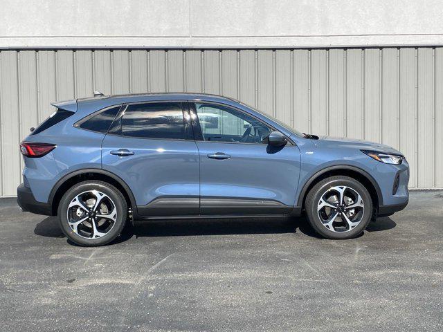 new 2025 Ford Escape car, priced at $39,910