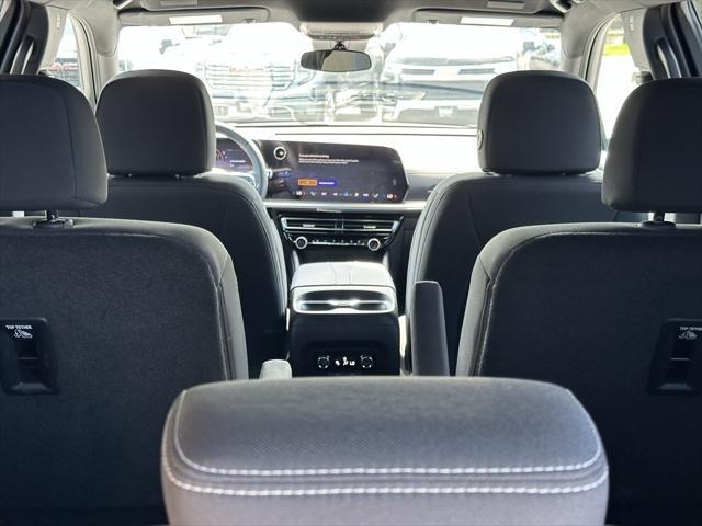 new 2025 Chevrolet Traverse car, priced at $40,778