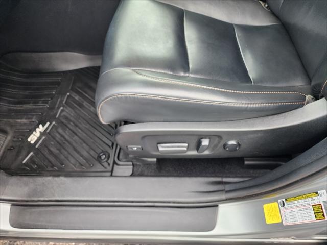 used 2019 Toyota Highlander car, priced at $29,007