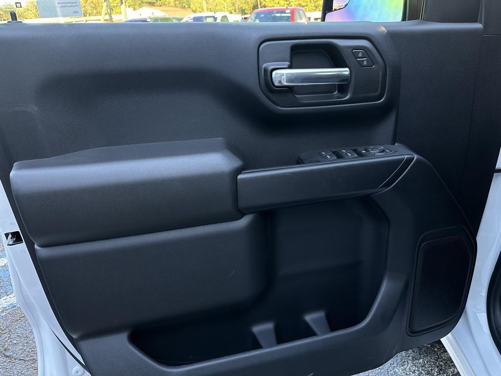 new 2026 GMC Sierra 1500 car, priced at $47,548