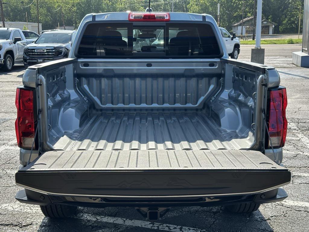 new 2025 Chevrolet Colorado car, priced at $30,880