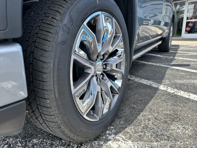 new 2025 GMC Sierra 1500 car, priced at $64,173