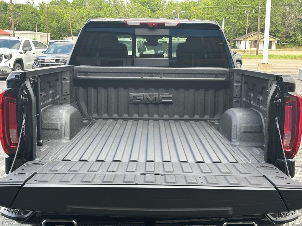 new 2025 GMC Sierra 1500 car, priced at $58,883