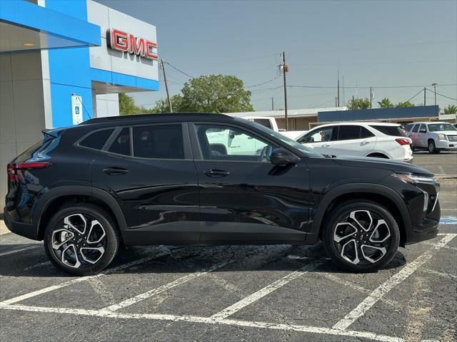 new 2025 Chevrolet Trax car, priced at $25,627