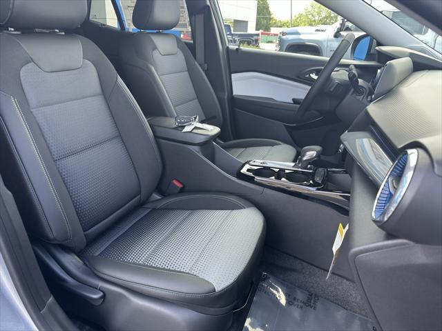 new 2025 Chevrolet Trax car, priced at $24,470