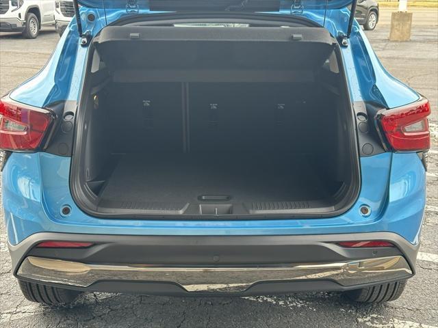 new 2025 Chevrolet Trax car, priced at $25,871