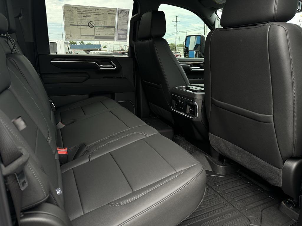 new 2025 GMC Sierra 2500 car, priced at $74,100