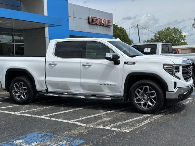 new 2025 GMC Sierra 1500 car, priced at $53,264