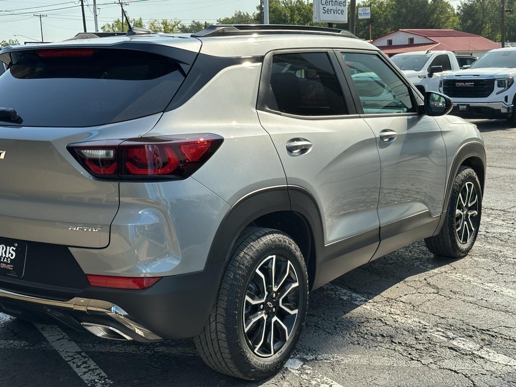 new 2026 Chevrolet TrailBlazer car, priced at $27,152
