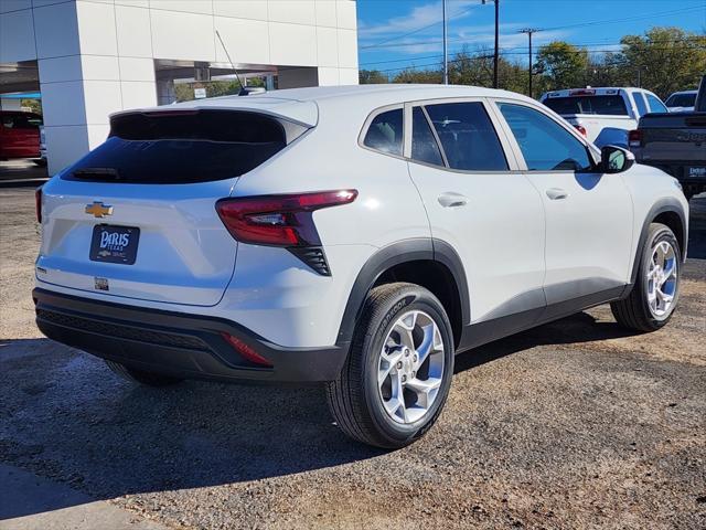 new 2025 Chevrolet Trax car, priced at $22,490