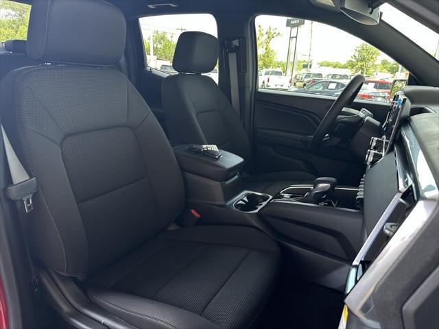 new 2025 GMC Canyon car, priced at $40,238