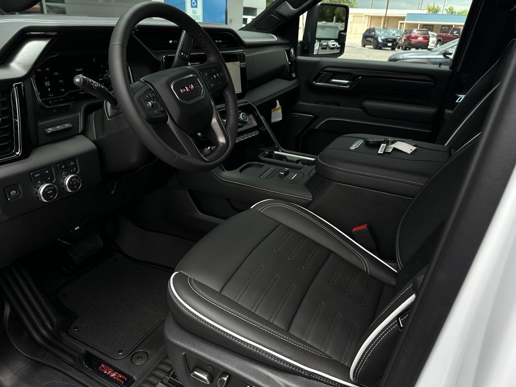 new 2025 GMC Sierra 2500 car, priced at $90,574