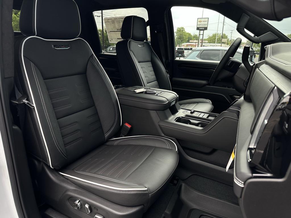 new 2025 GMC Sierra 2500 car, priced at $90,574