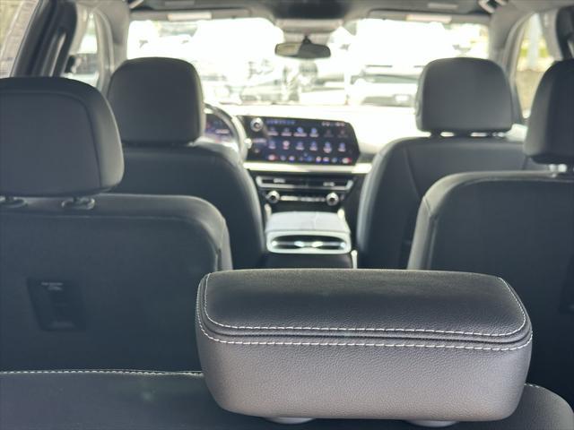 new 2025 Chevrolet Traverse car, priced at $45,727