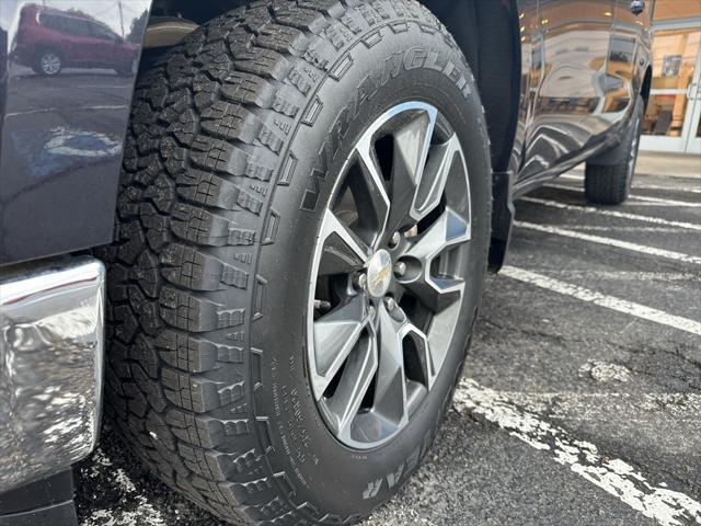 used 2022 Chevrolet Silverado 1500 car, priced at $41,586