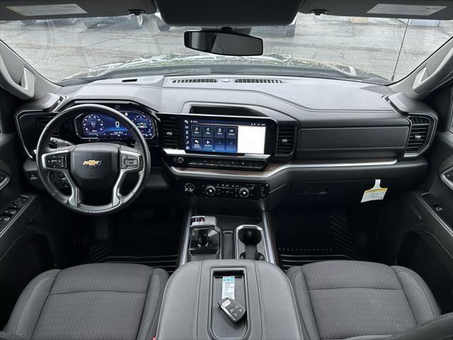 used 2022 Chevrolet Silverado 1500 car, priced at $41,586