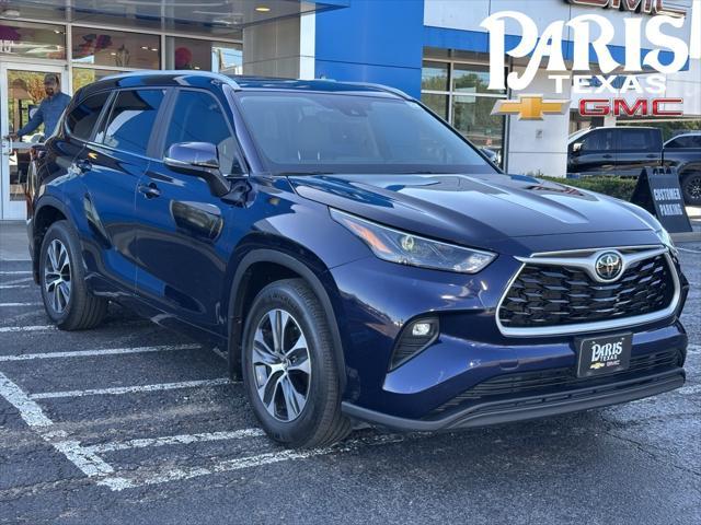 used 2023 Toyota Highlander car, priced at $35,635