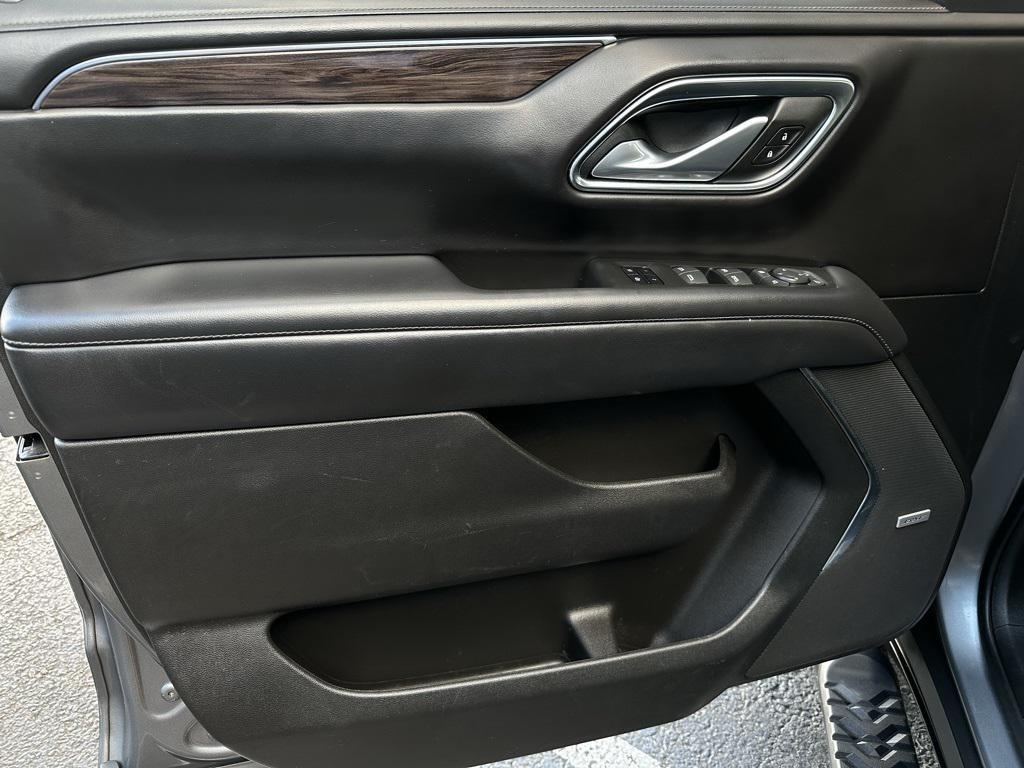 used 2022 Chevrolet Suburban car, priced at $46,325