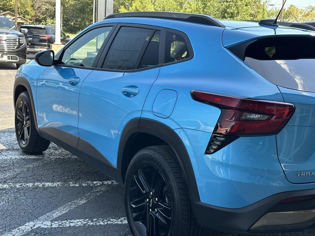 new 2025 Chevrolet Trax car, priced at $26,866