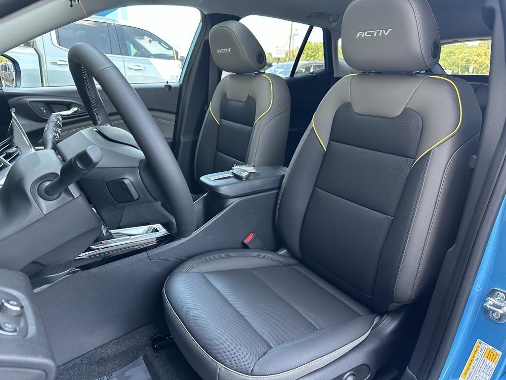 new 2025 Chevrolet Trax car, priced at $26,866