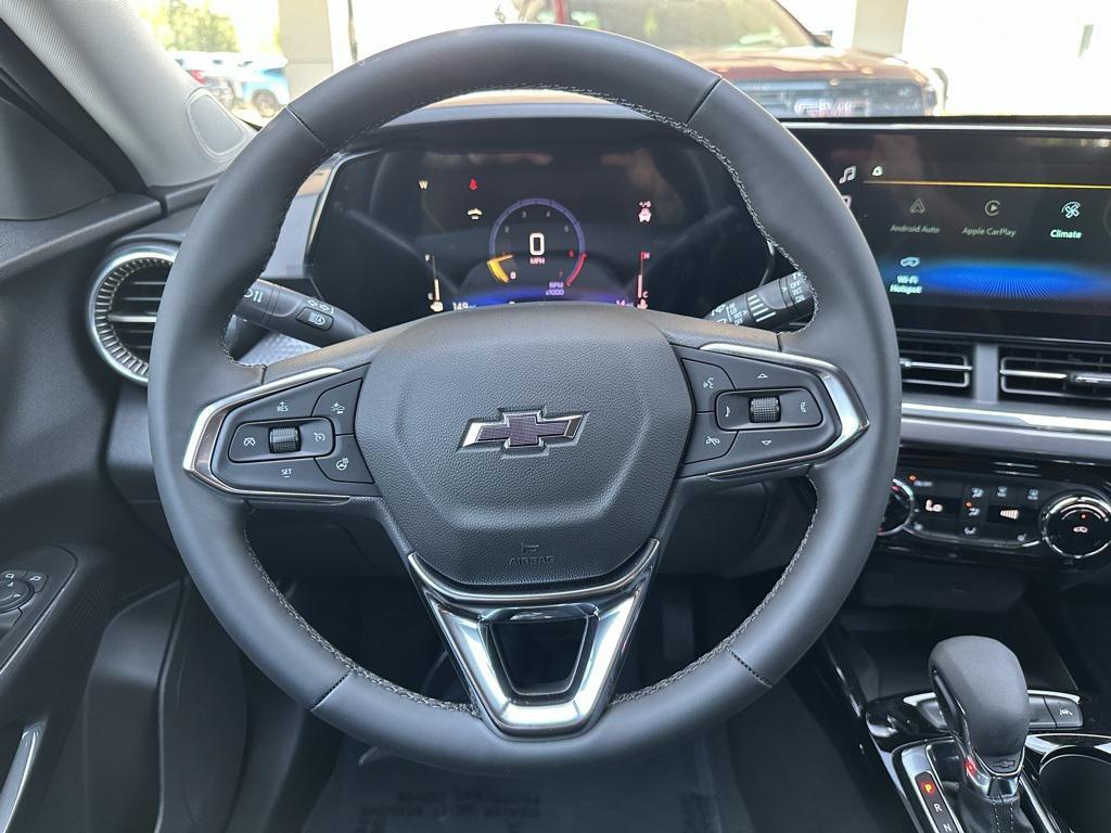 new 2025 Chevrolet Trax car, priced at $26,866