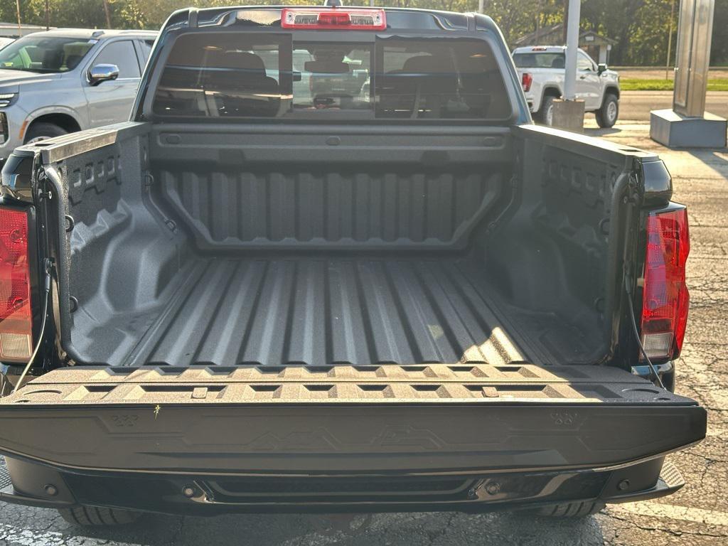 new 2026 Chevrolet Colorado car, priced at $33,150