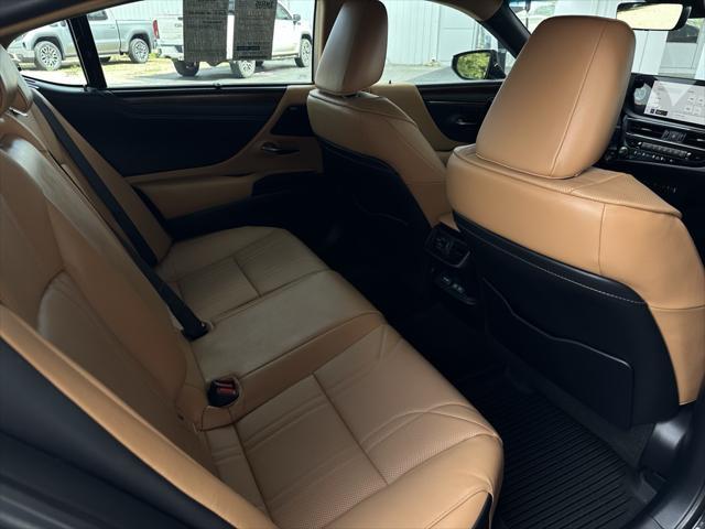 used 2024 Lexus ES 350 car, priced at $50,458