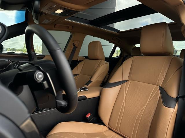 used 2024 Lexus ES 350 car, priced at $50,458