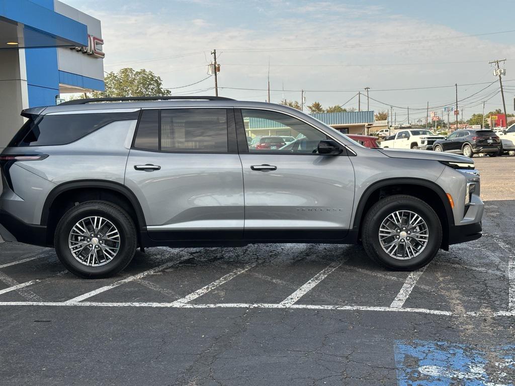 new 2026 Chevrolet Traverse car, priced at $40,568