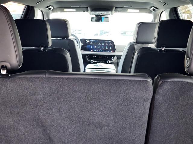 new 2025 Chevrolet Suburban car, priced at $74,679