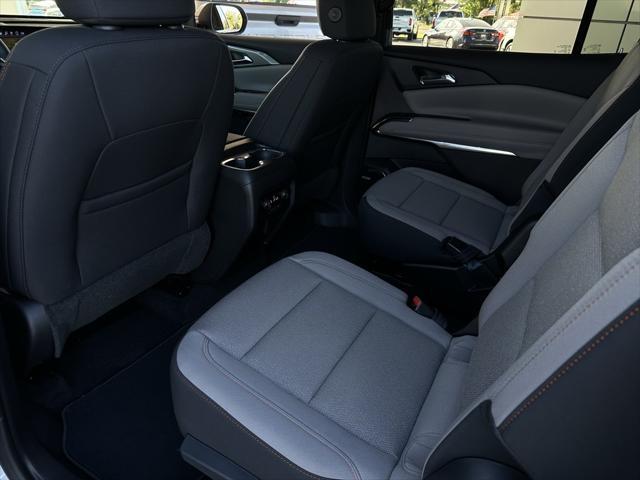 new 2025 Chevrolet Traverse car, priced at $44,540