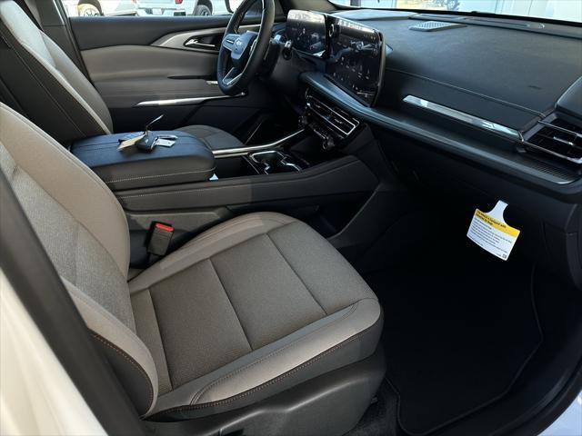 new 2025 Chevrolet Traverse car, priced at $44,540