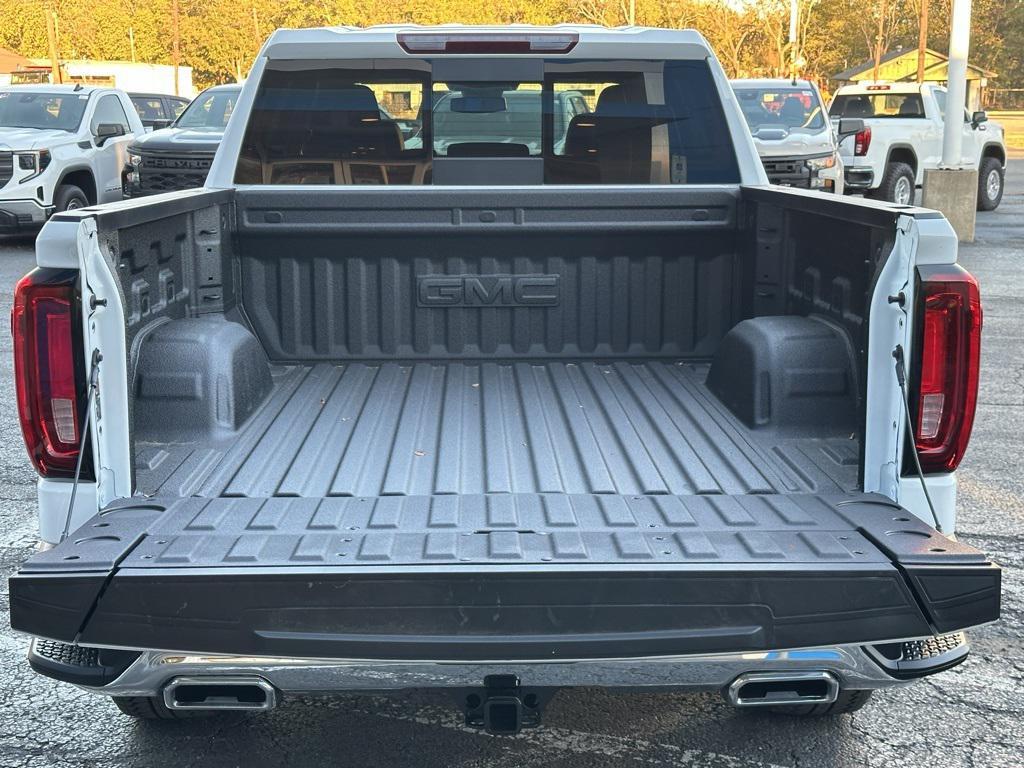 new 2026 GMC Sierra 1500 car, priced at $56,655