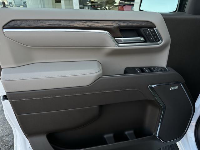new 2025 GMC Sierra 1500 car, priced at $56,729