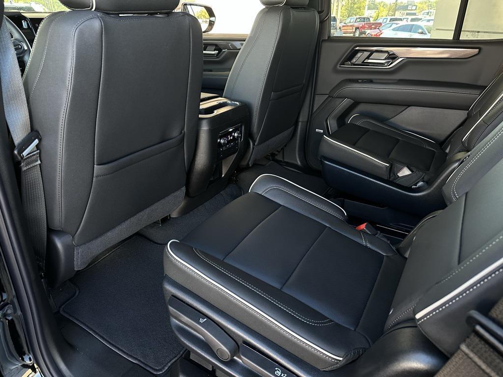 new 2026 GMC Yukon car, priced at $70,103